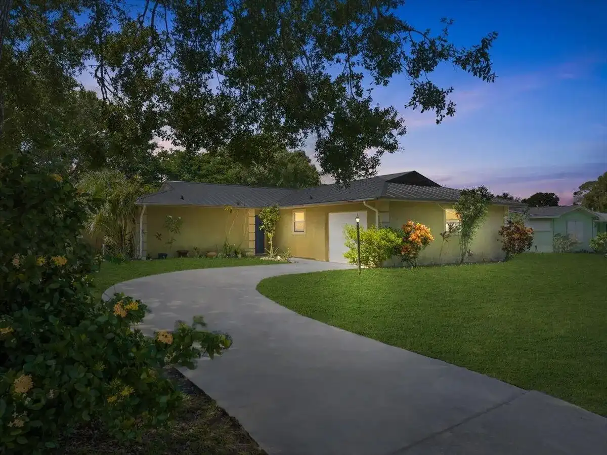 7409 PENNY Lane, Fort Pierce FL 34951
