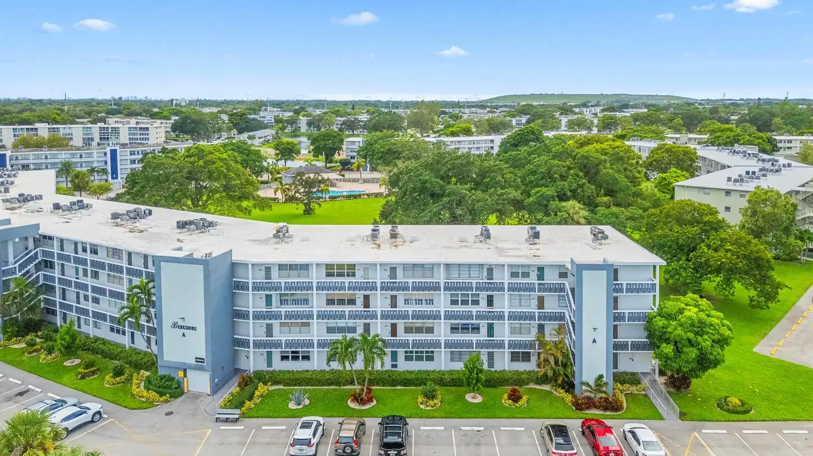 1017 BERKSHIRE A # 1017, Deerfield Beach FL 33442 photo 2
