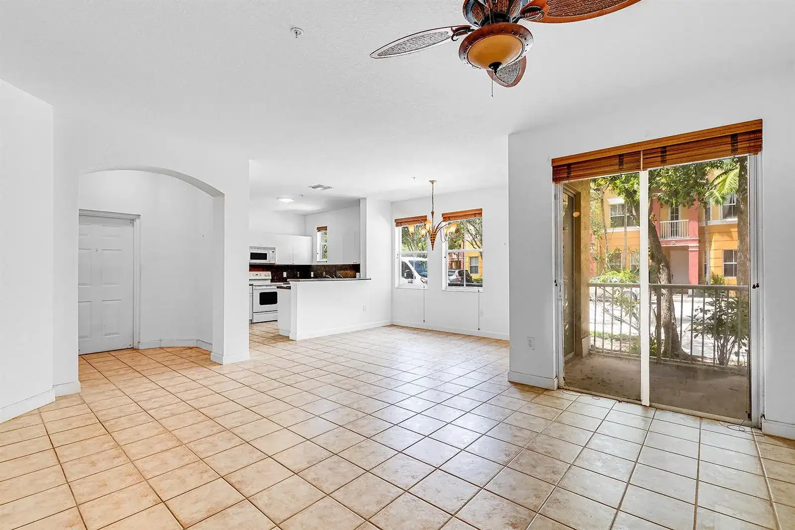 1106 SHOMA Drive, Royal Palm Beach FL 33414 photo 2