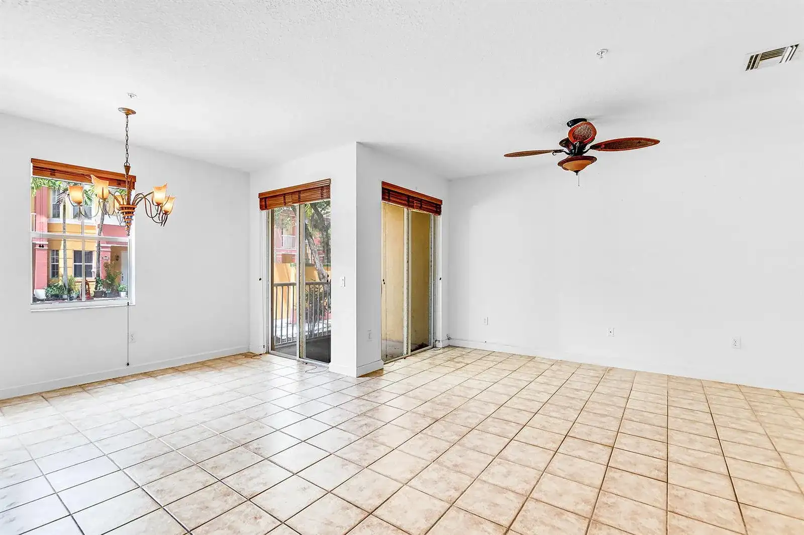 1106 SHOMA Drive, Royal Palm Beach FL 33414 photo 4