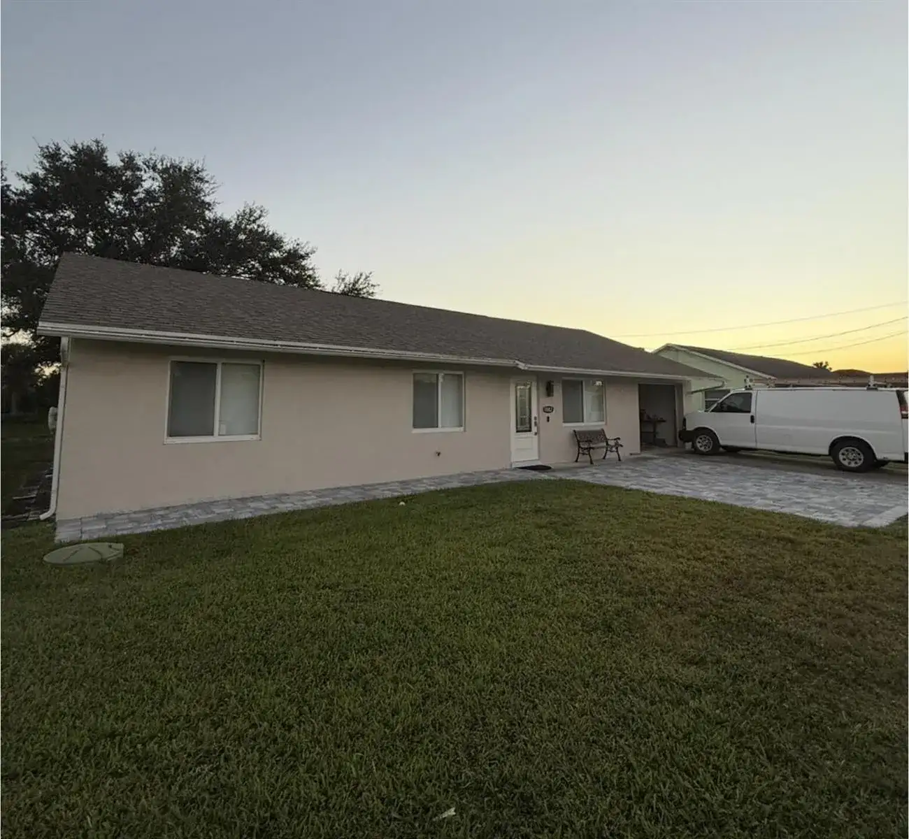 1082 SW BELLEVUE Avenue, Port St. Lucie FL 34953 photo 2