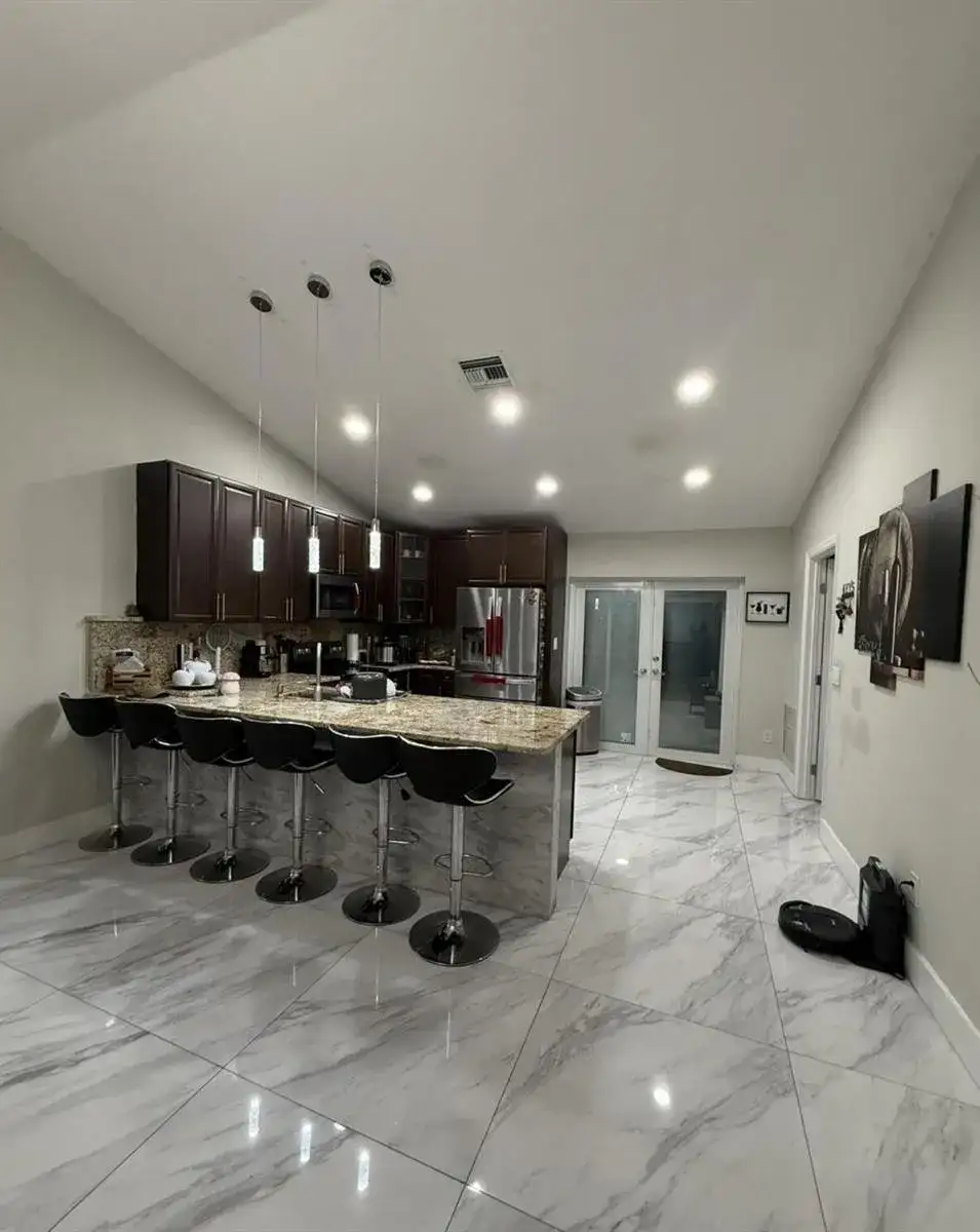 1082 SW BELLEVUE Avenue, Port St. Lucie FL 34953 photo 4