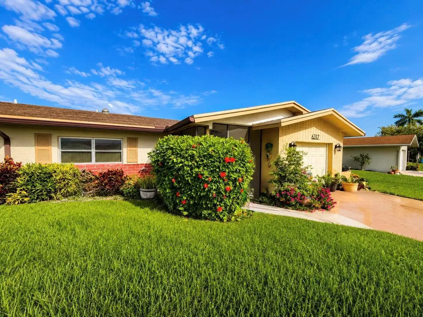 6317 Overland Drive, Delray Beach FL 33484 photo 2