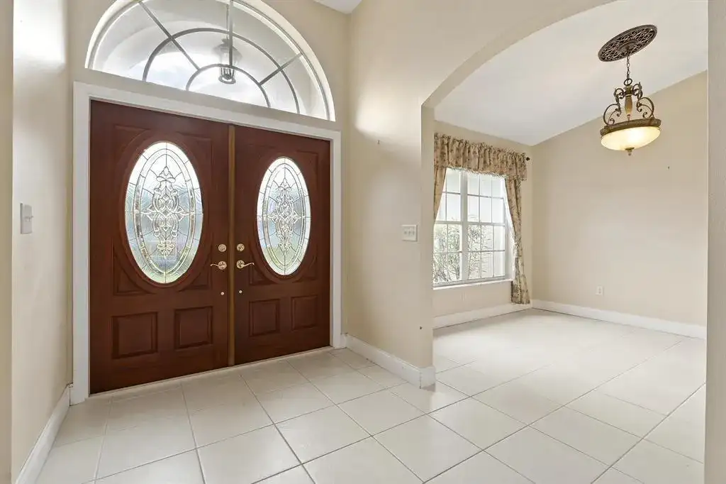 2955 SW West Calabria Circle, Port St. Lucie FL 34953 photo 2