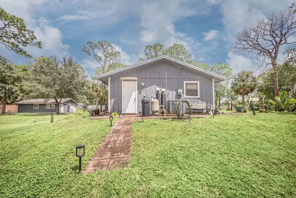 16933 W Calder Drive W, FL 33470 photo 3