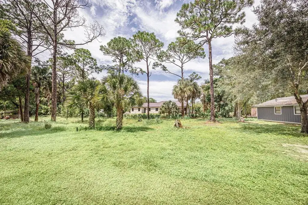 16933 W Calder Drive W, FL 33470 photo 5