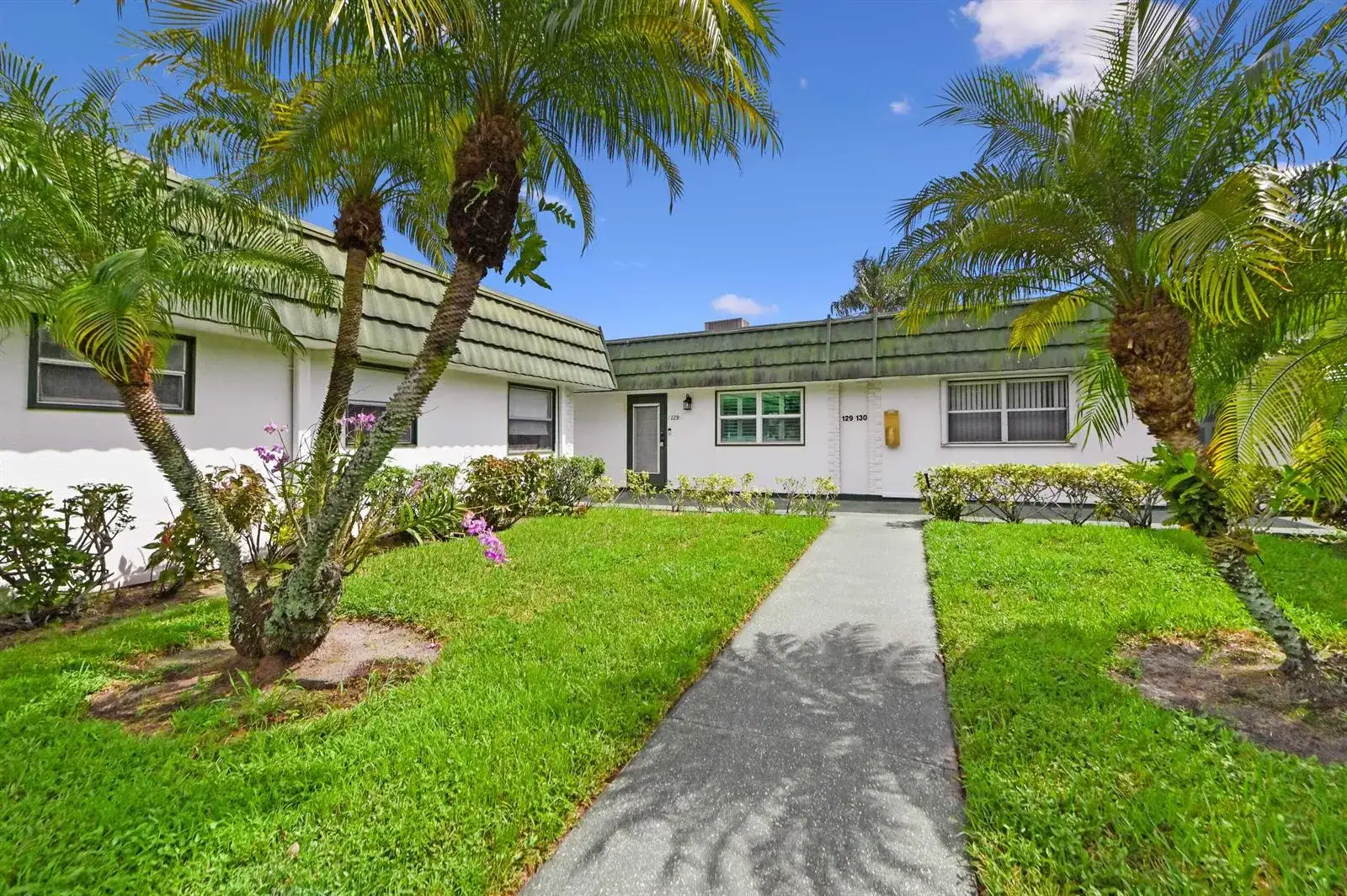 129 Waterford F, Delray Beach FL 33446 photo 2