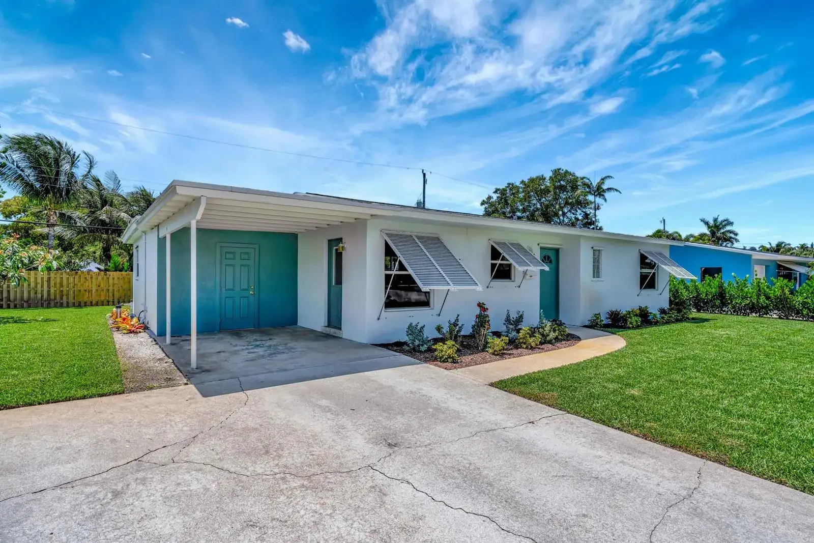 713 Gumtree Road, North Palm Beach FL 33408 photo 2