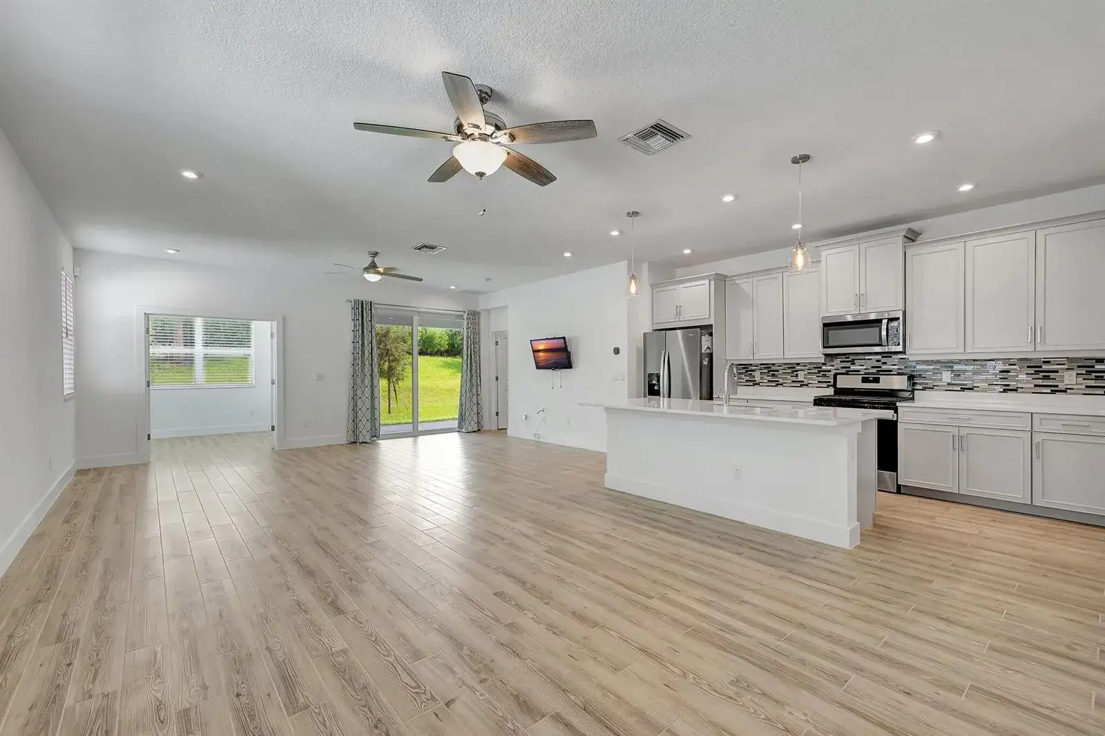 11551 Viridian Boulevard, Port St. Lucie FL 34987 photo 4