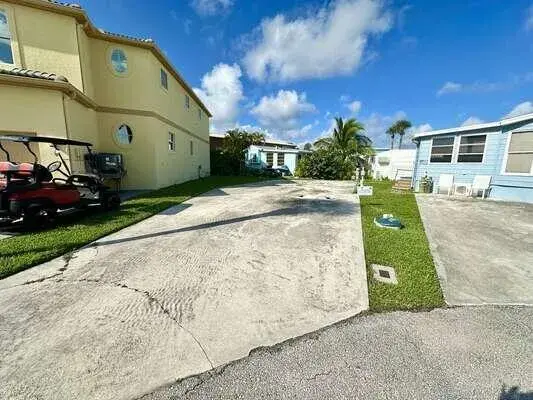 1269 NETTLES Boulevard, Jensen Beach FL 34957