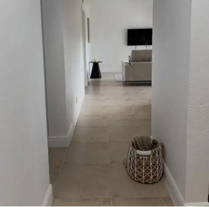 1445 LAKE CRYSTAL Drive, West Palm Beach FL 33411 photo 5