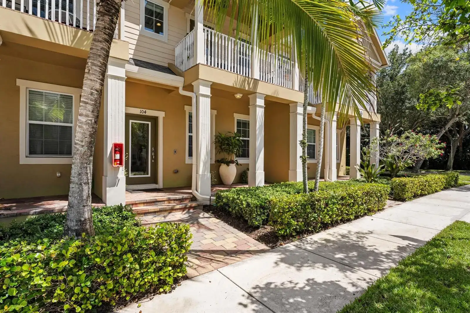 119 BLACK IRONWOOD Road # 104, Jupiter FL 33458 photo 4