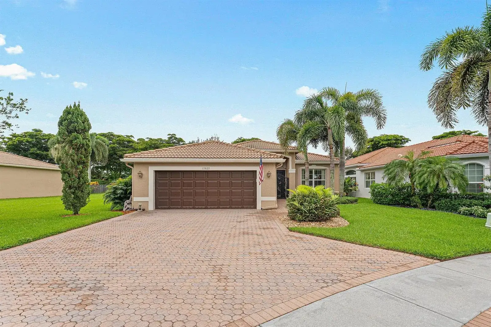 11025 Carmelcove Circle, Boynton Beach FL 33473 photo 2