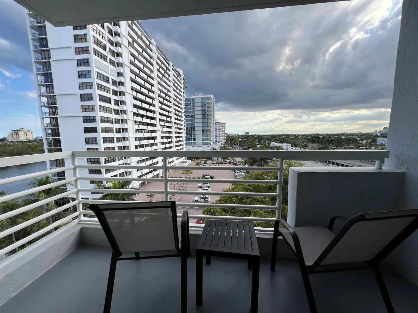 2670 E SUNRISE Boulevard # 709, Fort Lauderdale FL 33304 photo 2