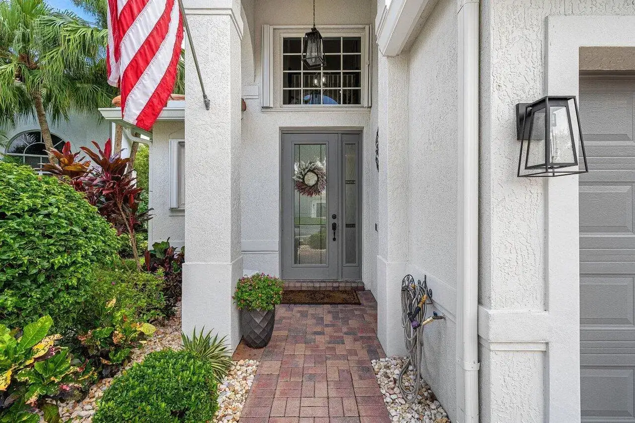 4756 S Classical Boulevard, Delray Beach FL 33445 photo 3