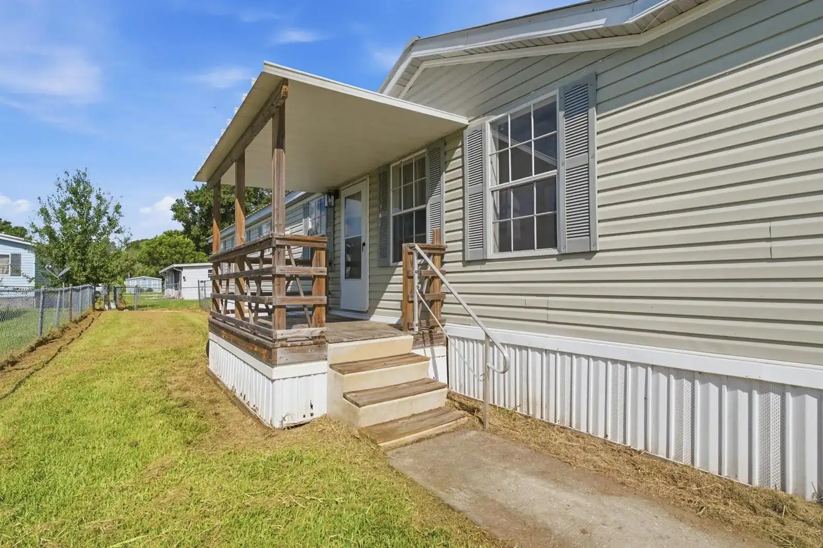 407 NE 9TH Avenue, Okeechobee FL 34972