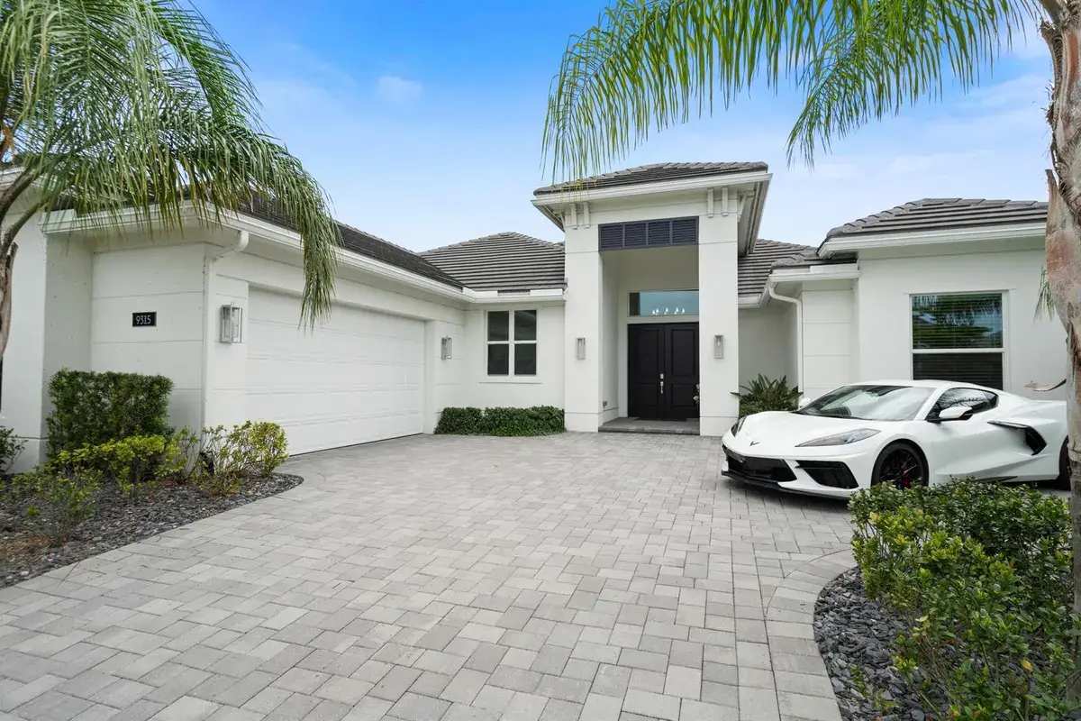 9315 SW PINNACLE Place, Port St. Lucie FL 34987