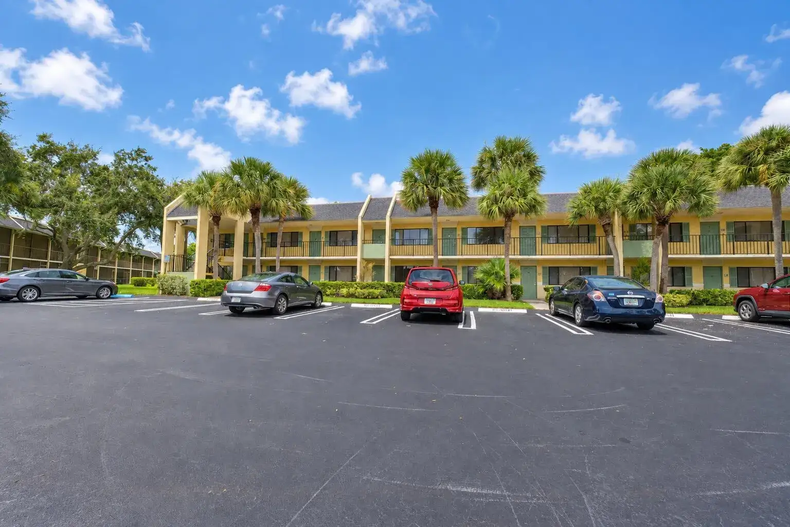 1604 Meadows Circle W, Boynton Beach FL 33436