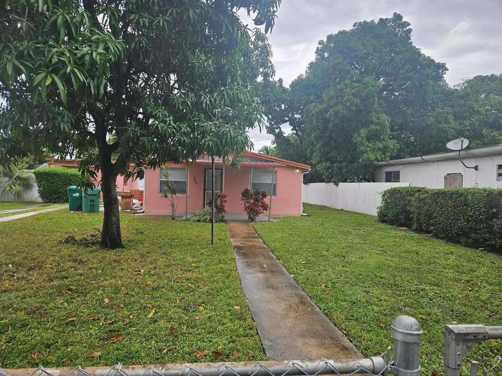 2467 NW 90TH Street, Miami FL 33147