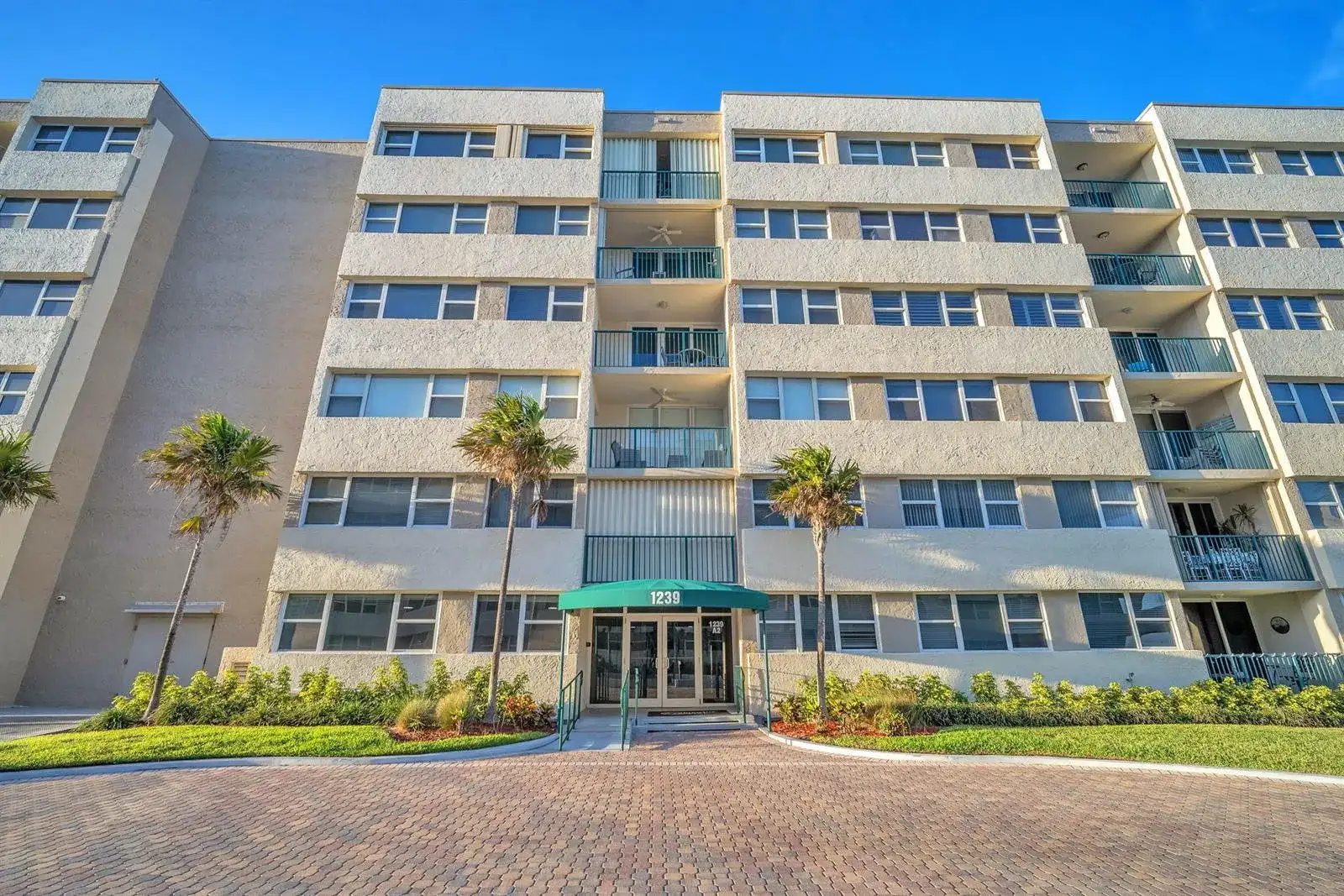 1239 HILLSBORO MILE # 202, Hillsboro Beach FL 33062 photo 3