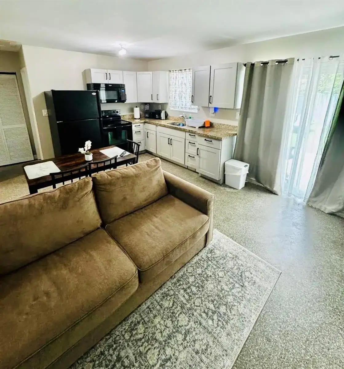 3701 NW 4th Avenue # 1, Deerfield Beach FL 33064 photo 3