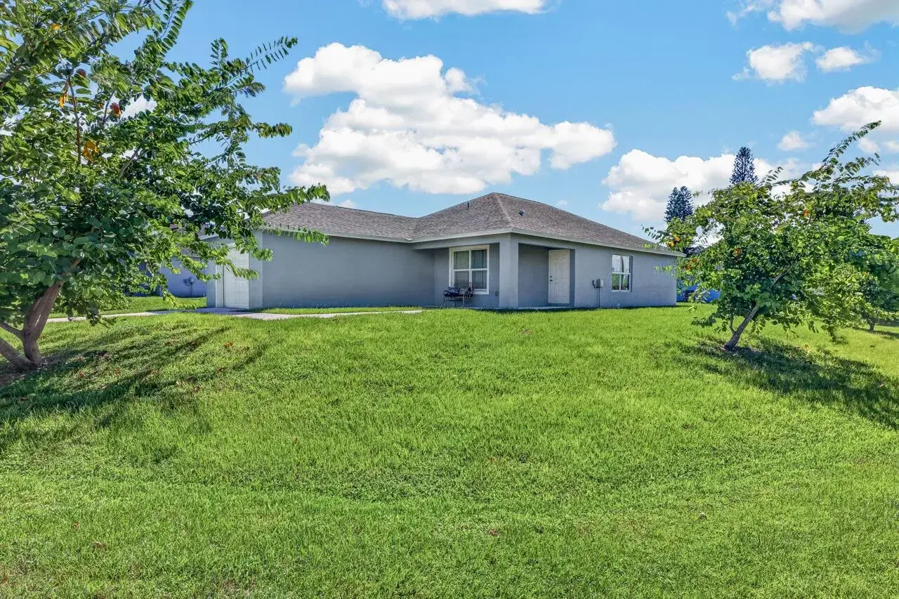 1974 SE GENA Road, Port St. Lucie FL 34952