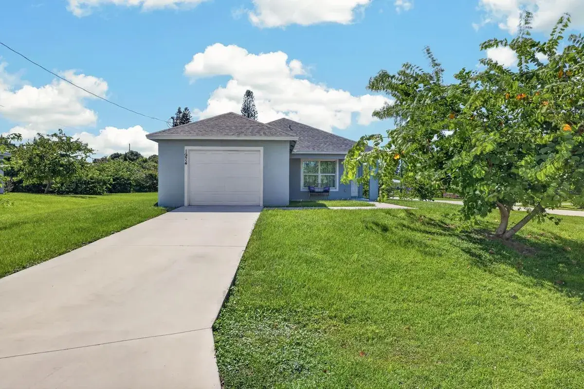1974 SE GENA Road, Port St. Lucie FL 34952