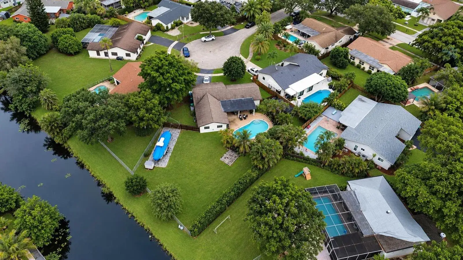8764 SW 51st Court, Cooper City FL 33328 photo 4