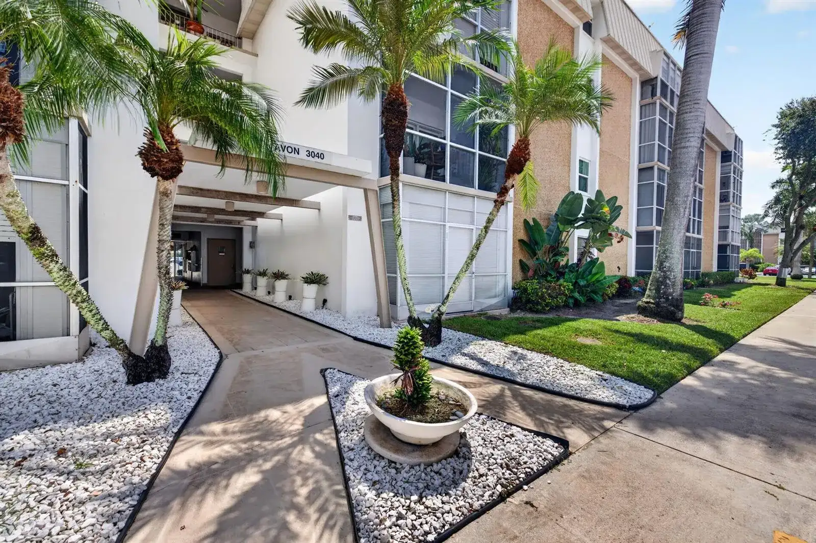 3040 NE 16th Avenue # 110, Oakland Park FL 33334 photo 2