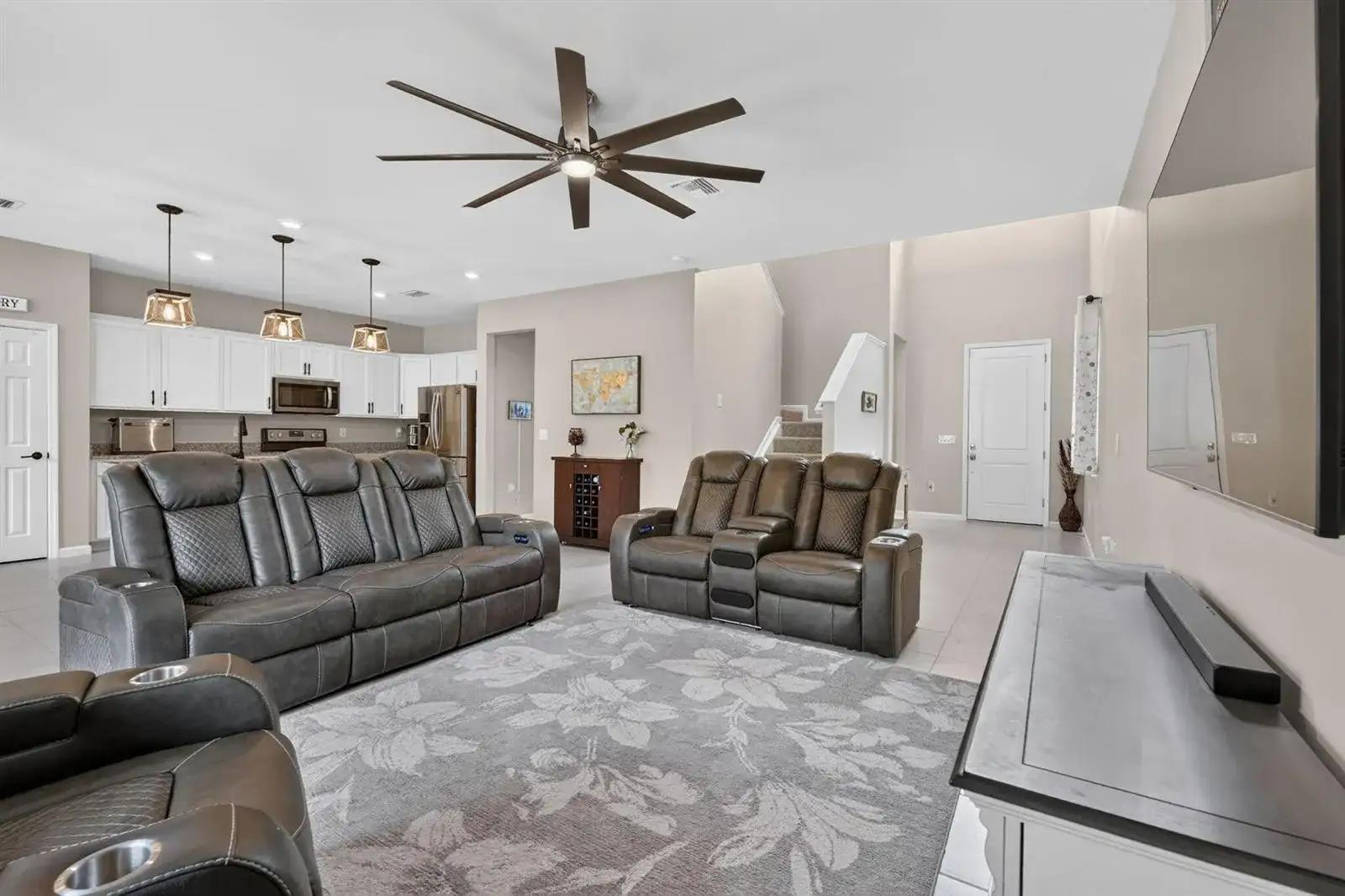 9301 Bramley Terrace, Fort Myers FL 33967 photo 2