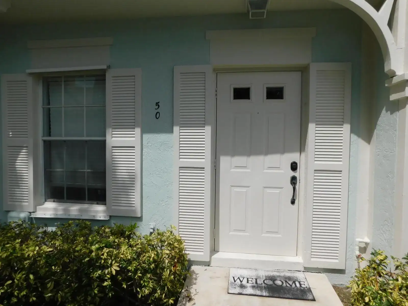 50 Simonton Circle, Weston FL 33326 photo 2