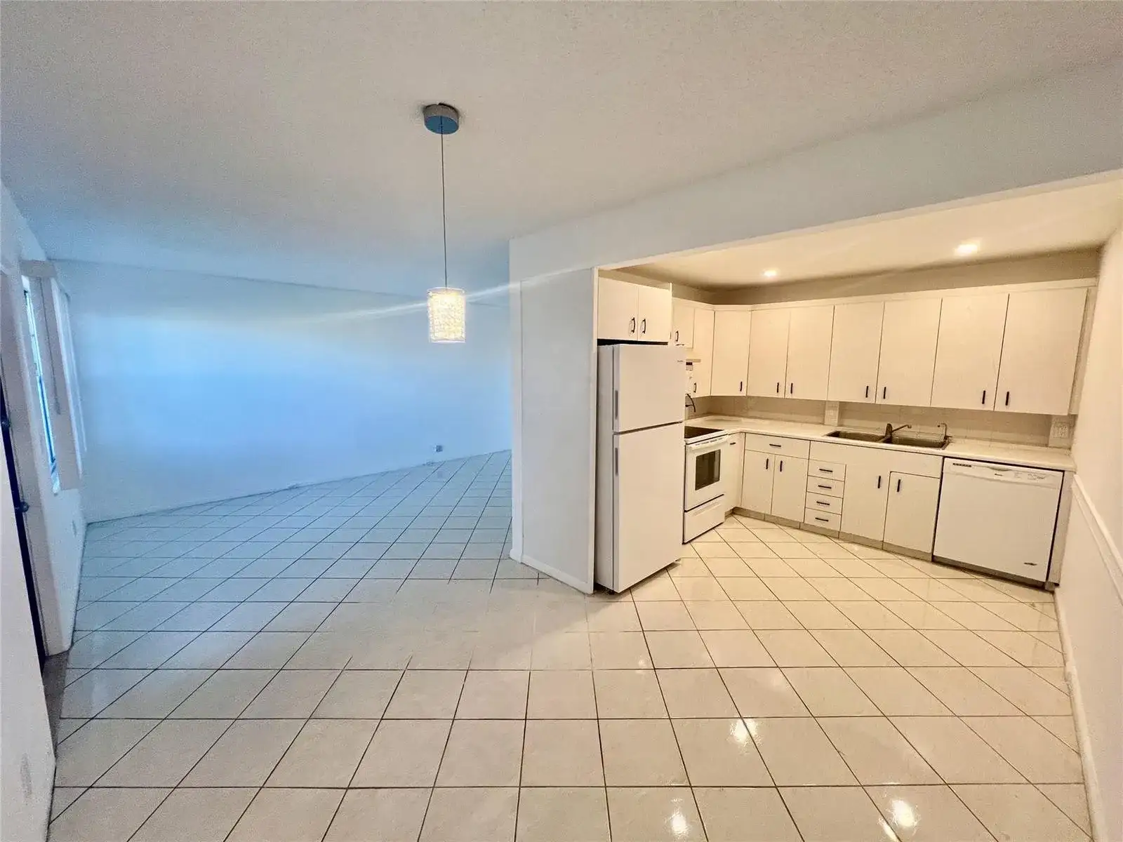 3002 Newcastle A, Boca Raton FL 33434 photo 3