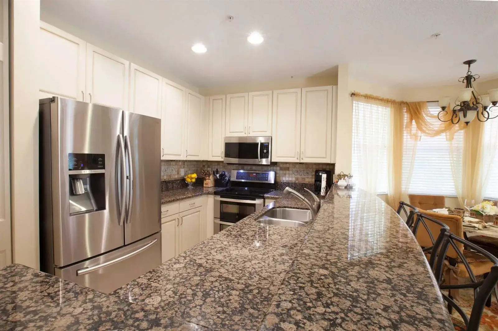 1264 VIA DE FOSSI, Boynton Beach FL 33426 photo 2