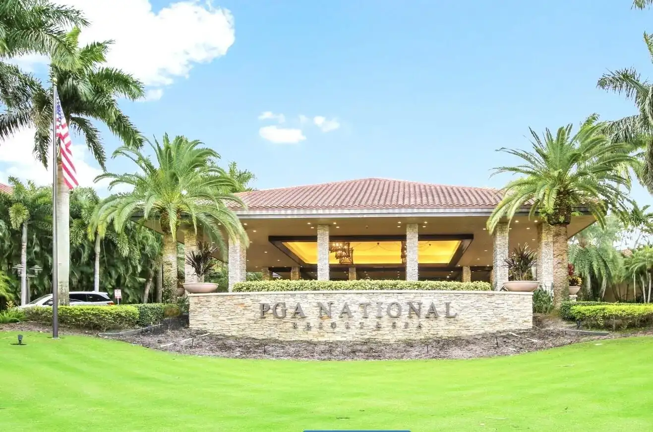 24 ADMIRALS Court, Palm Beach Gardens FL 33418 photo 4