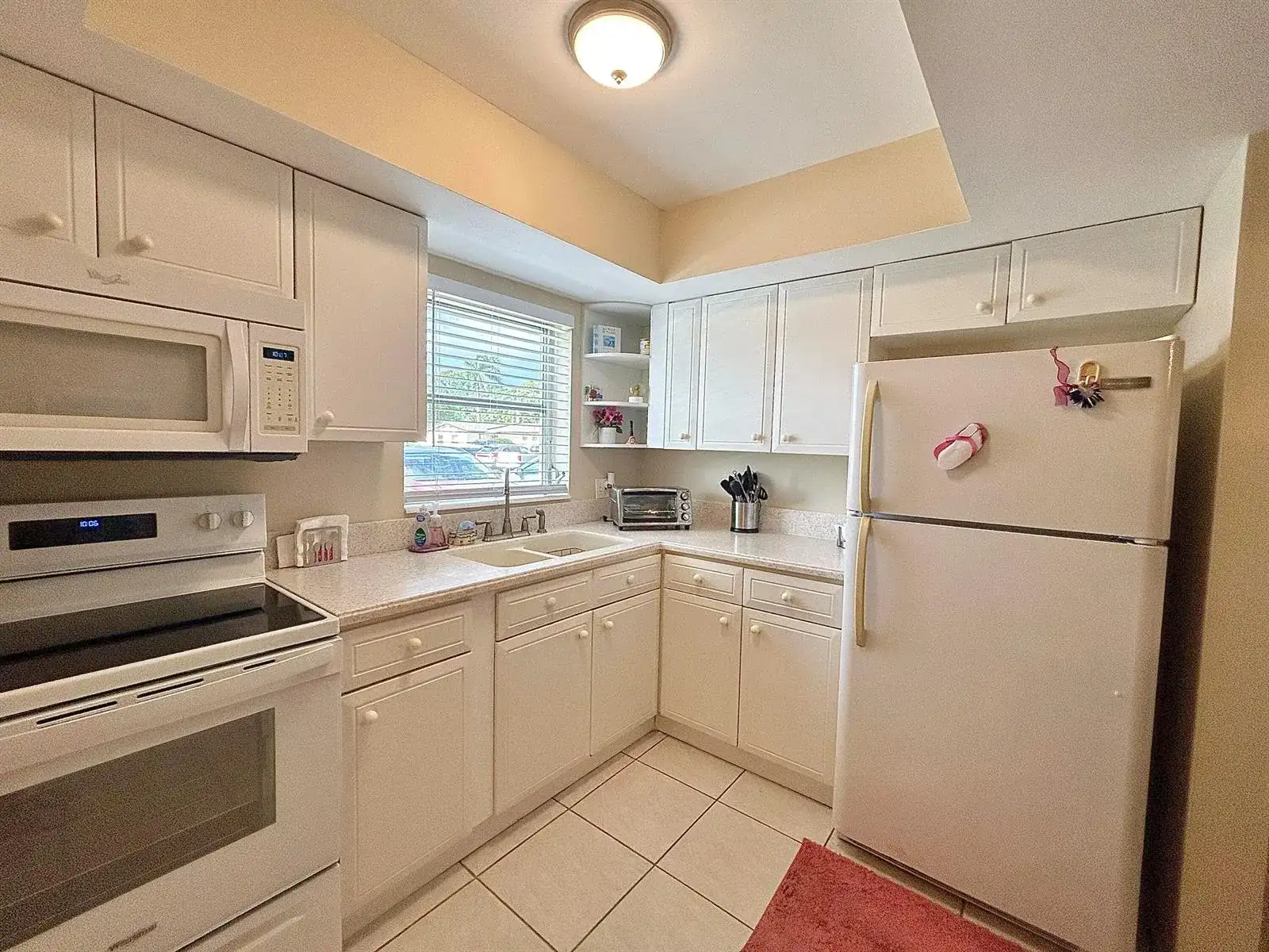 2811 Ashley Drive W, West Palm Beach FL 33415 photo 2