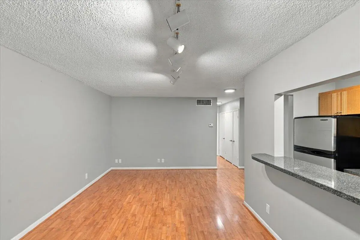 2110 NE 39TH Street # 8B, Fort Lauderdale FL 33308