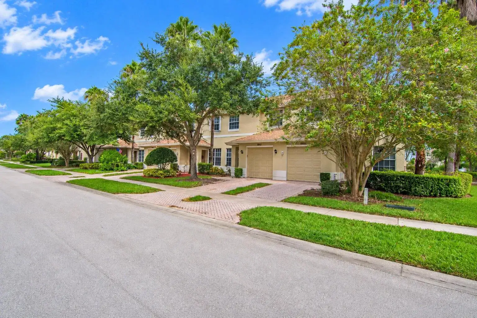 9954 E Villa Circle, Vero Beach FL 32966 photo 3