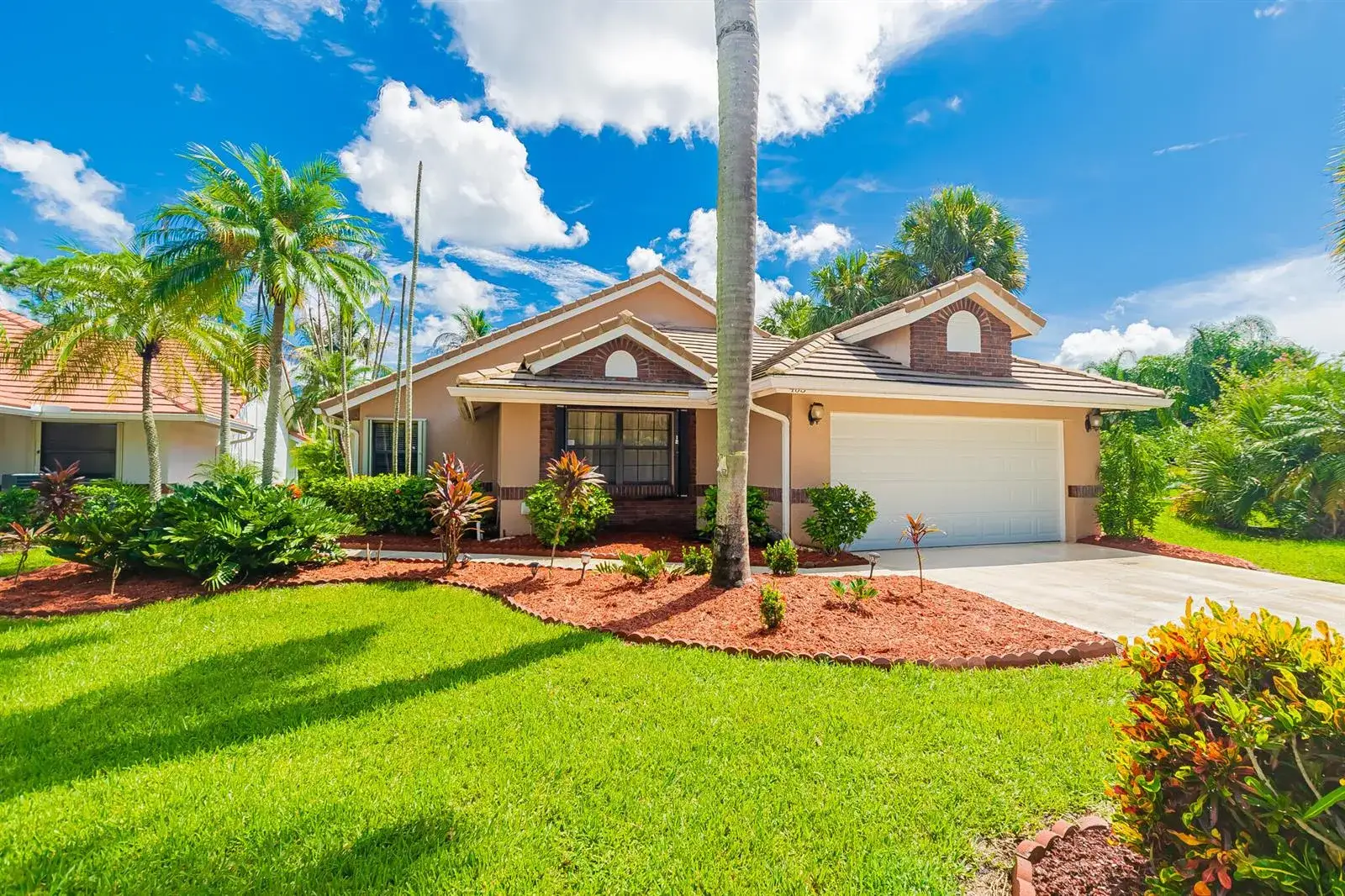 463 SW Jefferson Circle, Port St. Lucie FL 34986