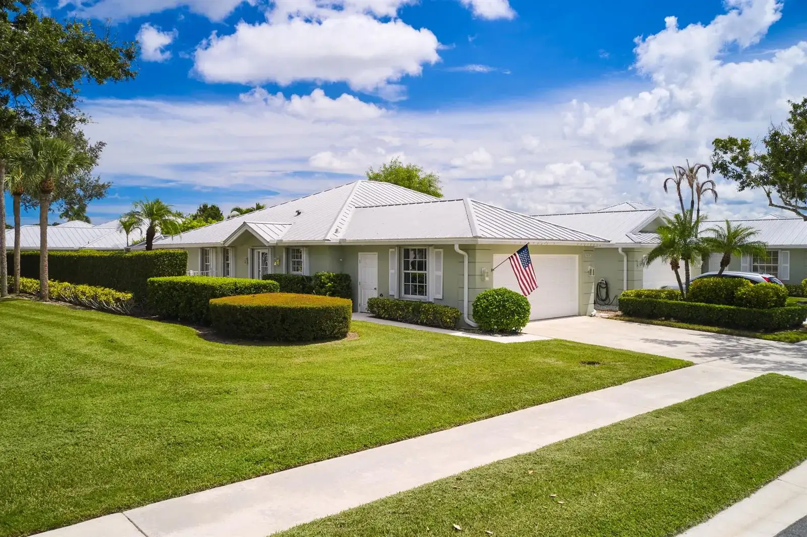 1632 SW Waterfall Boulevard, Palm City FL 34990 photo 2
