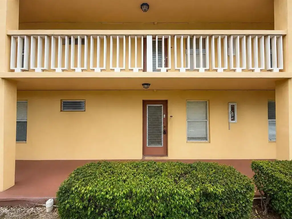 6091 NW 61ST Avenue # 103, Tamarac FL 33319 photo 3
