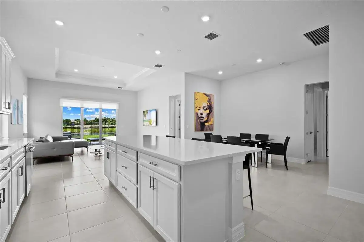 10571 Northbrook Circle, Palm Beach Gardens FL 33412