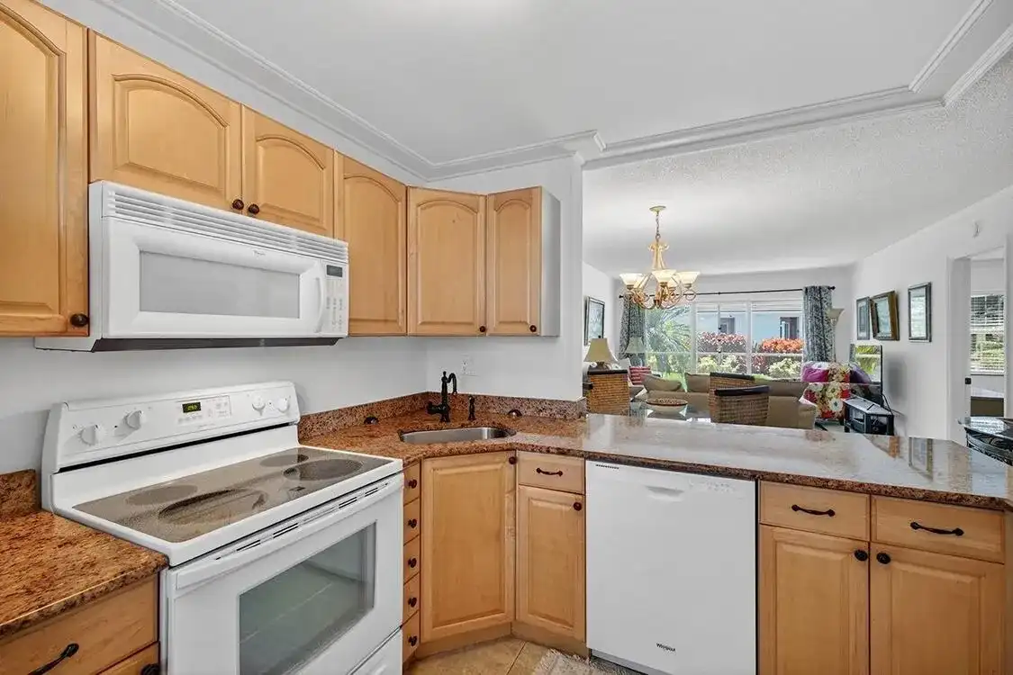 1541 S OCEAN Boulevard # 122, Lauderdale By The Sea FL 33062