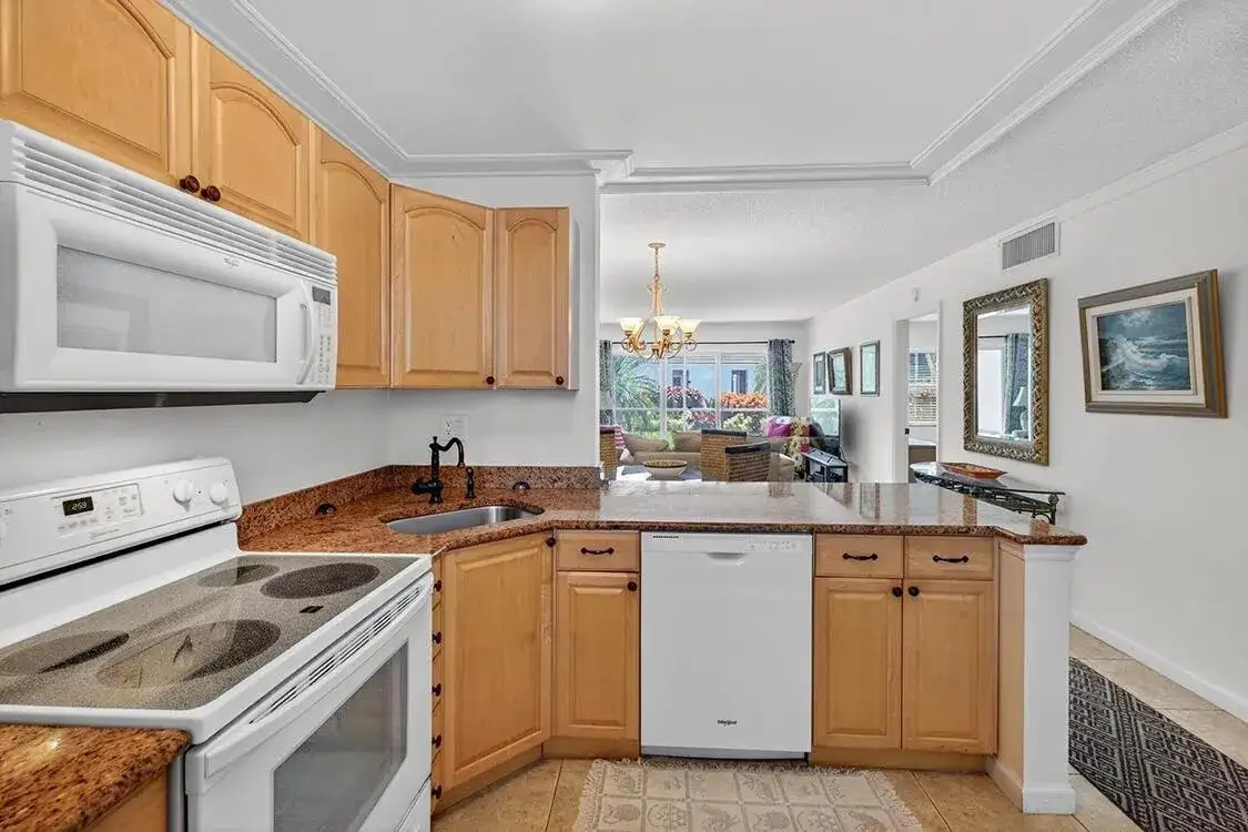 1541 S OCEAN Boulevard # 122, Lauderdale By The Sea FL 33062 photo 3