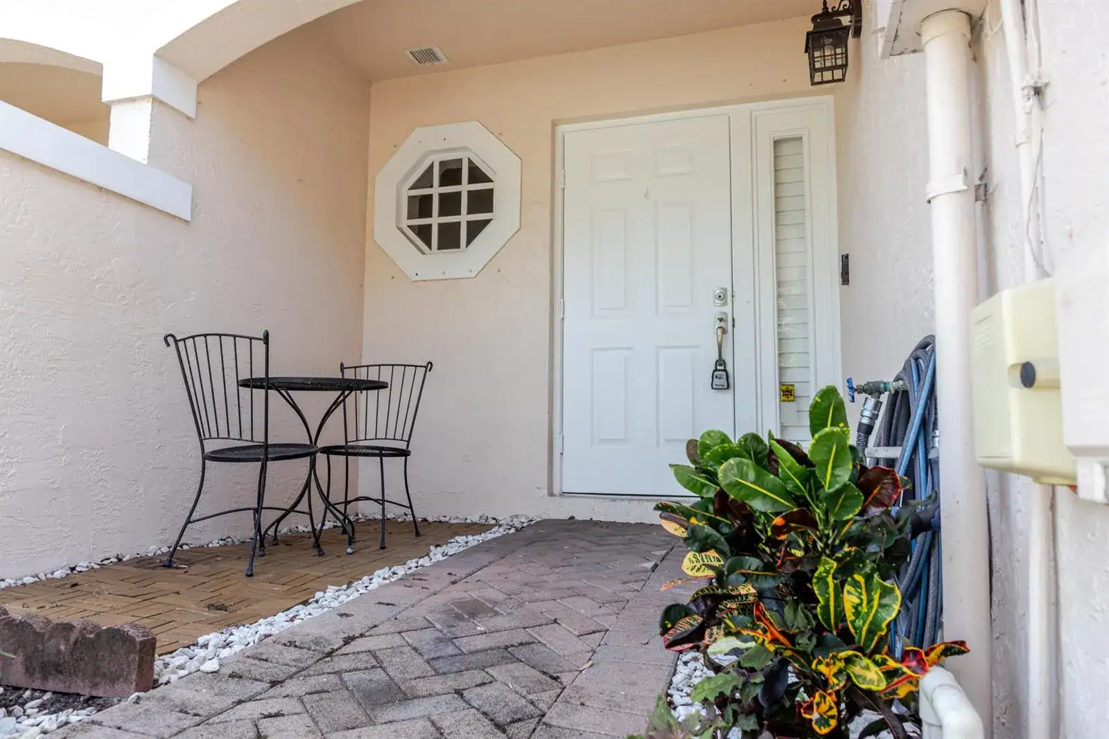 8956 NW 38TH Drive, Coral Springs FL 33065 photo 2