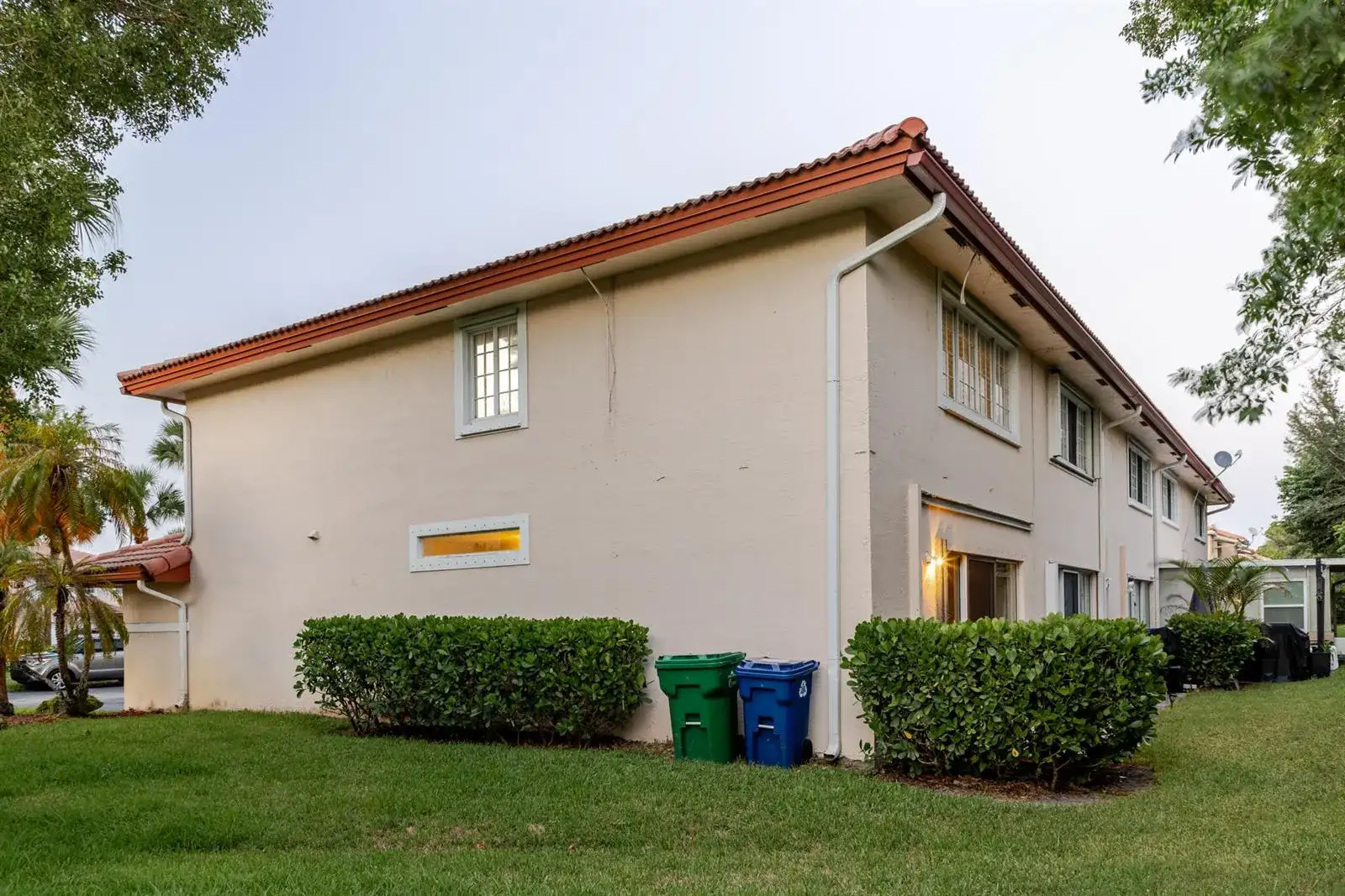 8956 NW 38TH Drive, Coral Springs FL 33065 photo 4