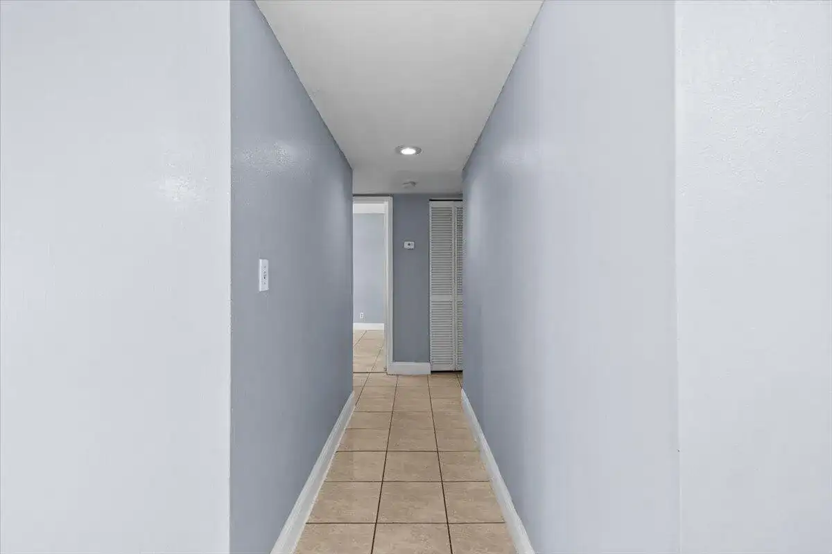 2531 NW 39th Terrace # 202, Lauderdale Lakes FL 33311 photo 3