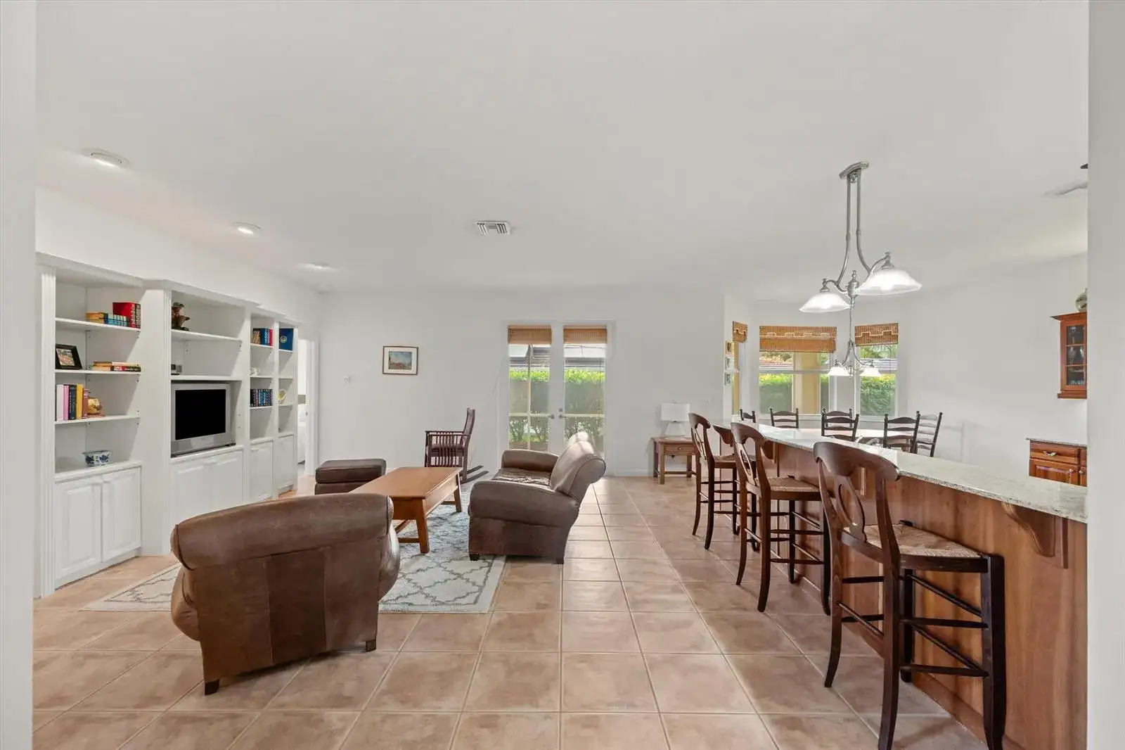 1211 SINGER Drive, Singer Island FL 33404 photo 4
