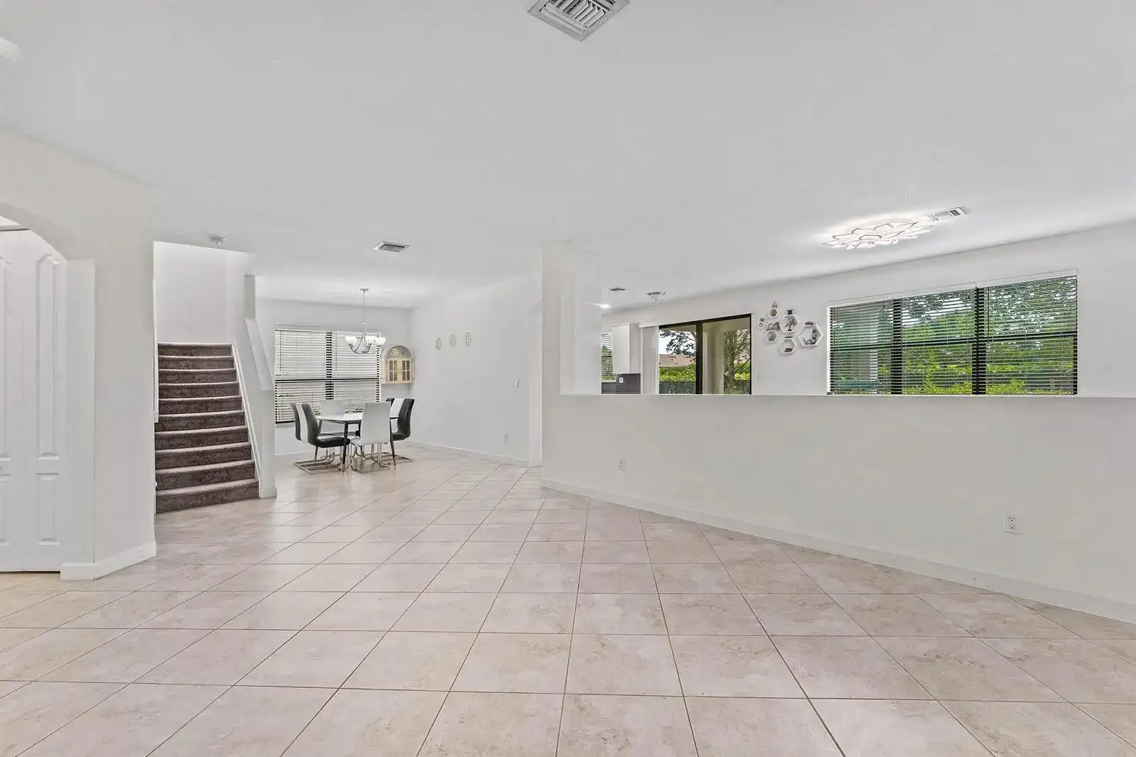 8826 Sea Chase Drive, Lake Worth FL 33467 photo 2