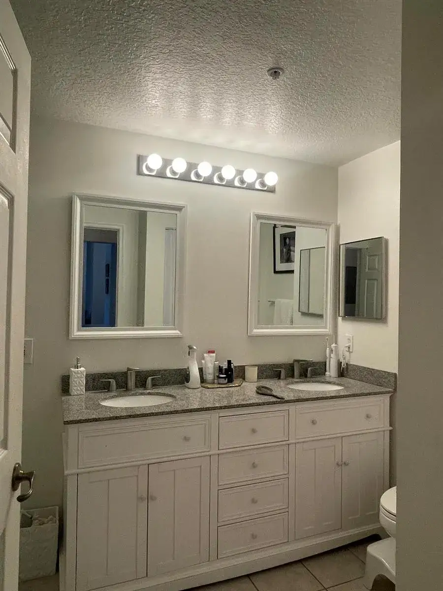 1116 University Boulevard Unit 11, Jupiter FL 33458