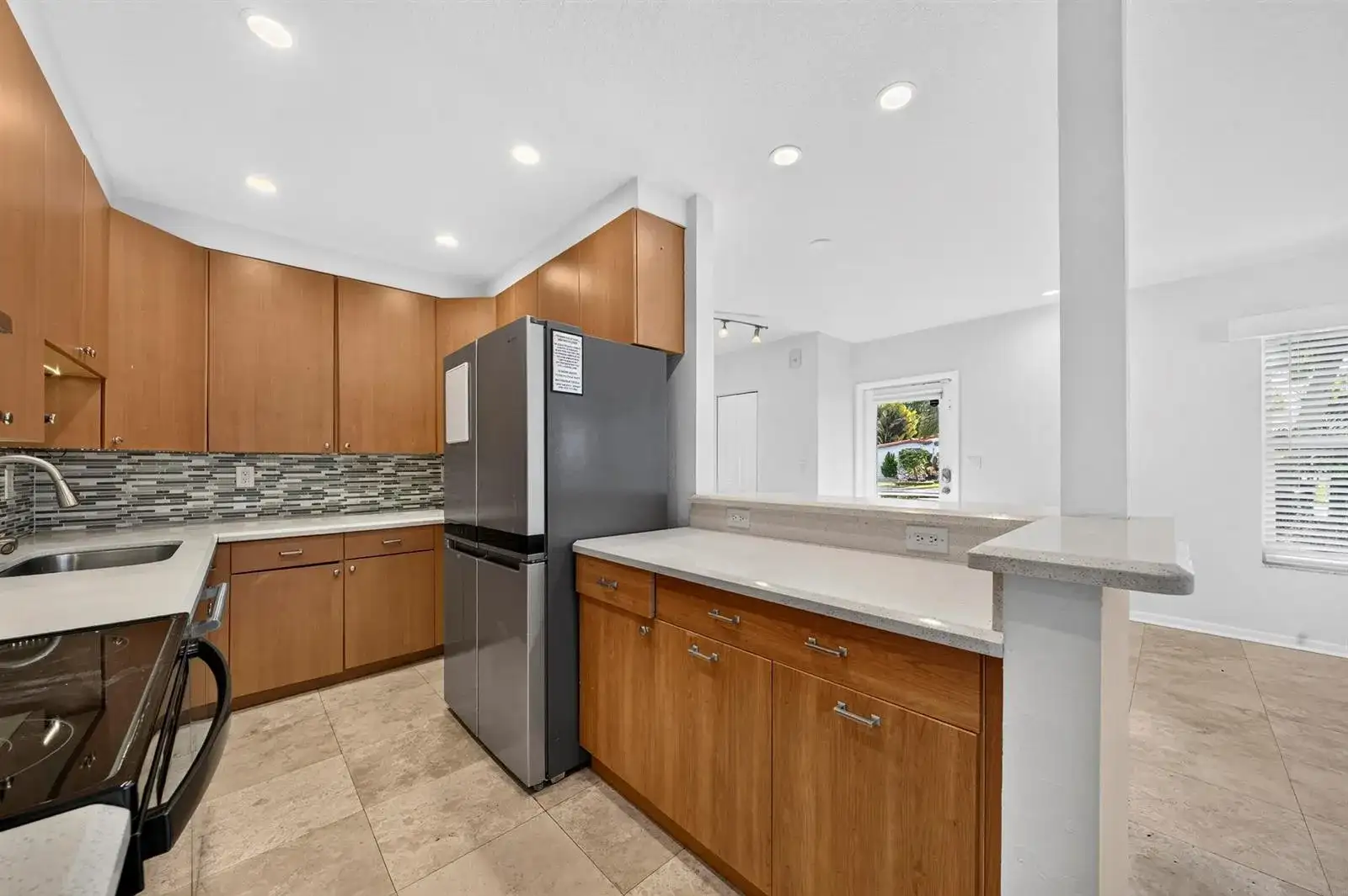 1605 NE 16th Avenue, Fort Lauderdale FL 33305 photo 5